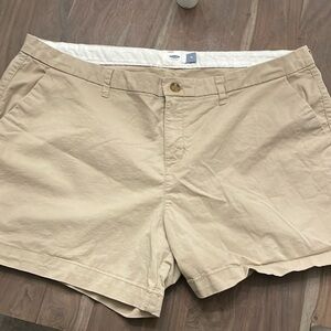 Old Navy shorts sz 18